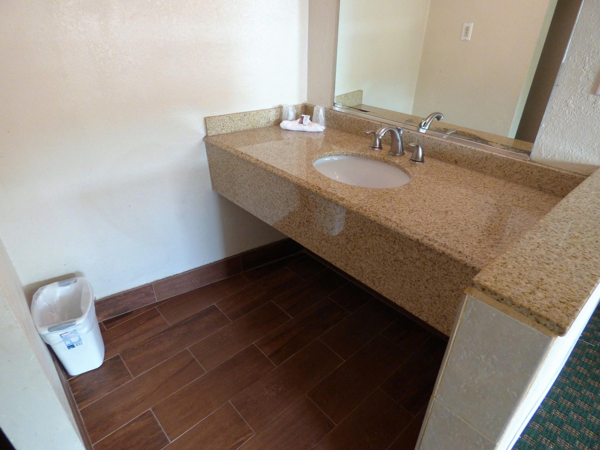 Sands Motel Сейнт Джордж Екстериор снимка